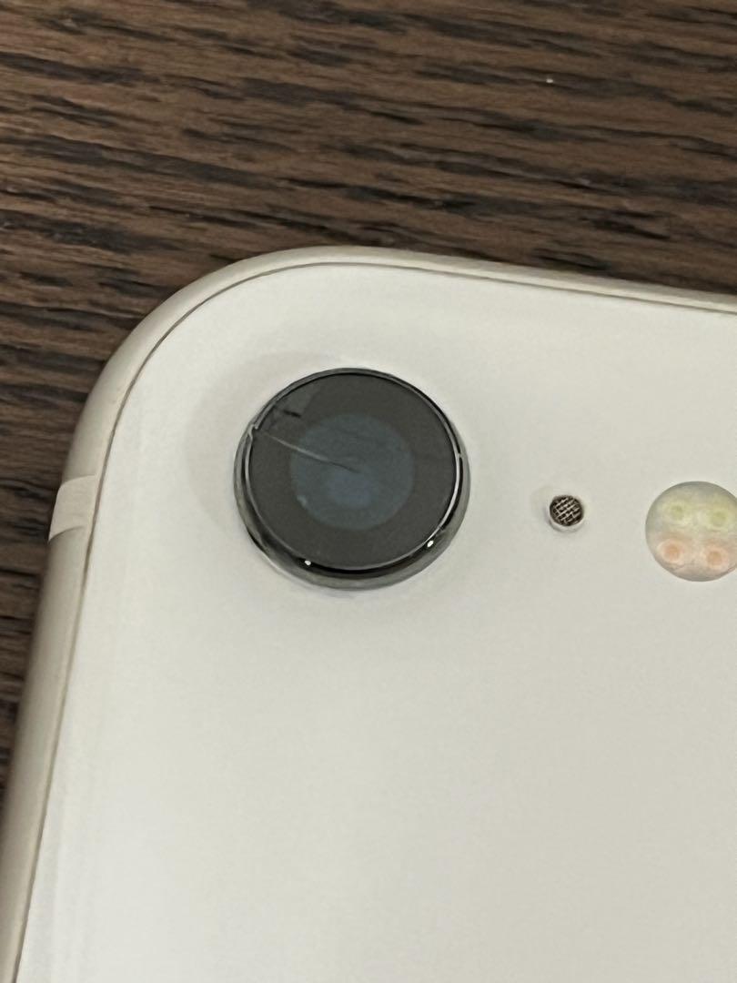 【ジャンク】iPhoneSE 3世代　64GB SIMロック解除済み