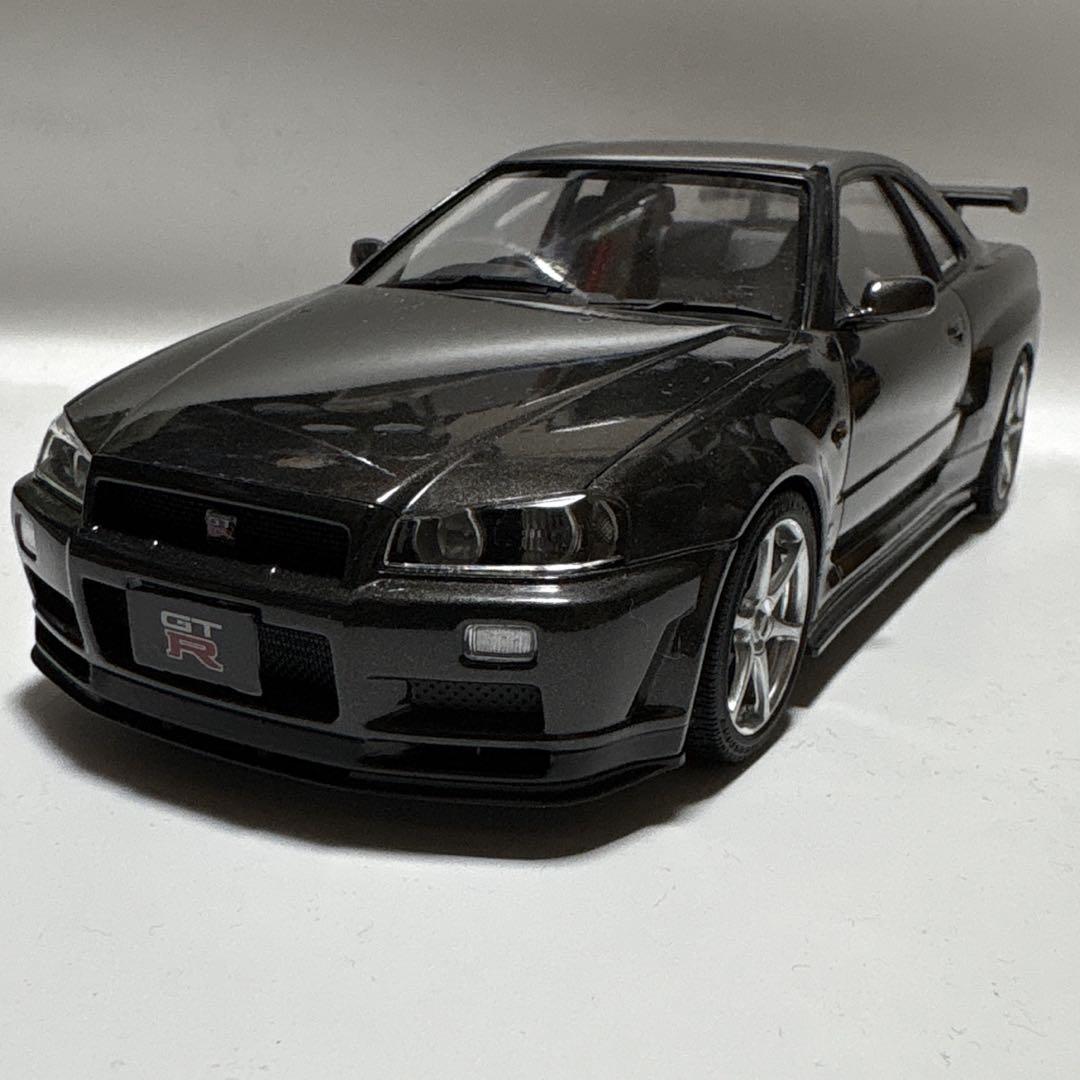 プラモデル完成品、1/24.タミヤr34スカイラインgtr Ｖスペック