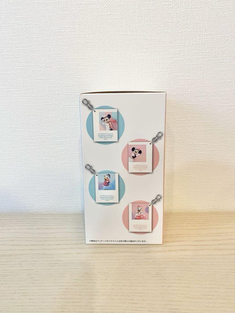 人気ショップ 新品未使用タグ付きミッキー＆フレンズイマジニングザマジック キーホルダー・アクリルキーホルダー
