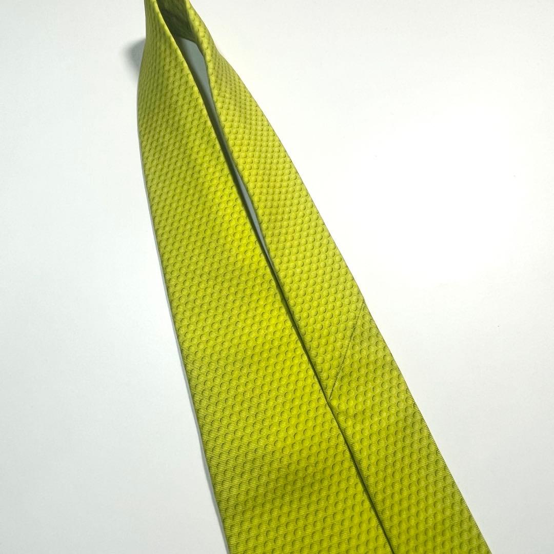 希少✨極美品✨HERMES エルメス　ネクタイ　高級シルク　ゴルフボール柄