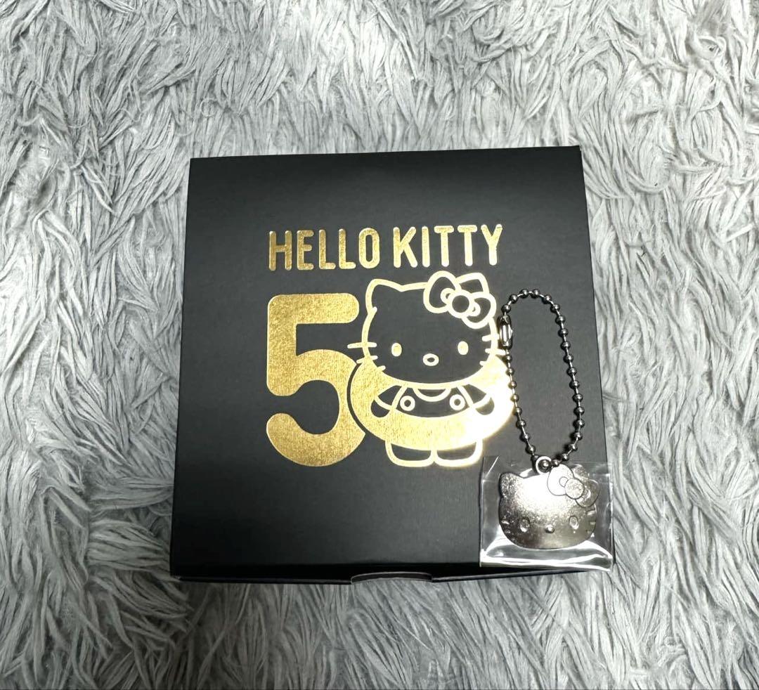 G-SHOCK×ハローキティ 50周年記念 （HELLO KITTY x G-SHOCK
