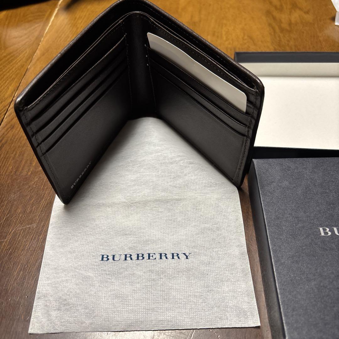 BURBERRY バーバリー 二つ折り財布 茶色レザー ノバチェック