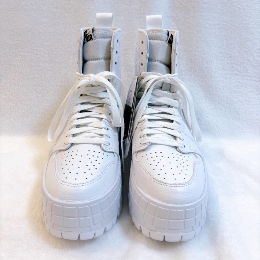 【新品✨】ナイキ ウィメンズ エアジョーダン 1 ブルックリン 24.5cm 白 【新品✨】ナイキ ウィメンズ エアジョーダン 1 ブルックリン 24.5cm 白