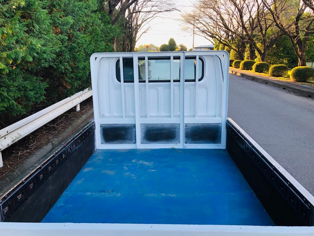 三菱キヤンタガッツWキャブ*h18年*A/T*車検付き* 三菱キヤンタガッツWキャブ*h18年*A/T*車検付き*