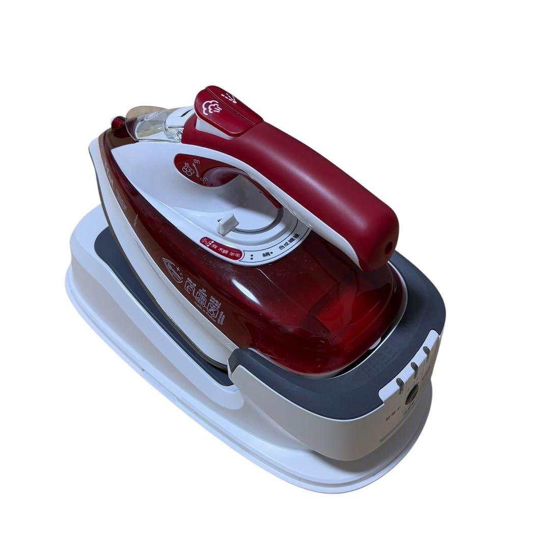 T-fal ティファール　スチームアイロン　FV9985 赤/白 収納ケース付き T-fal ティファール スチームアイロン FV9985 赤/白 収納ケース付き