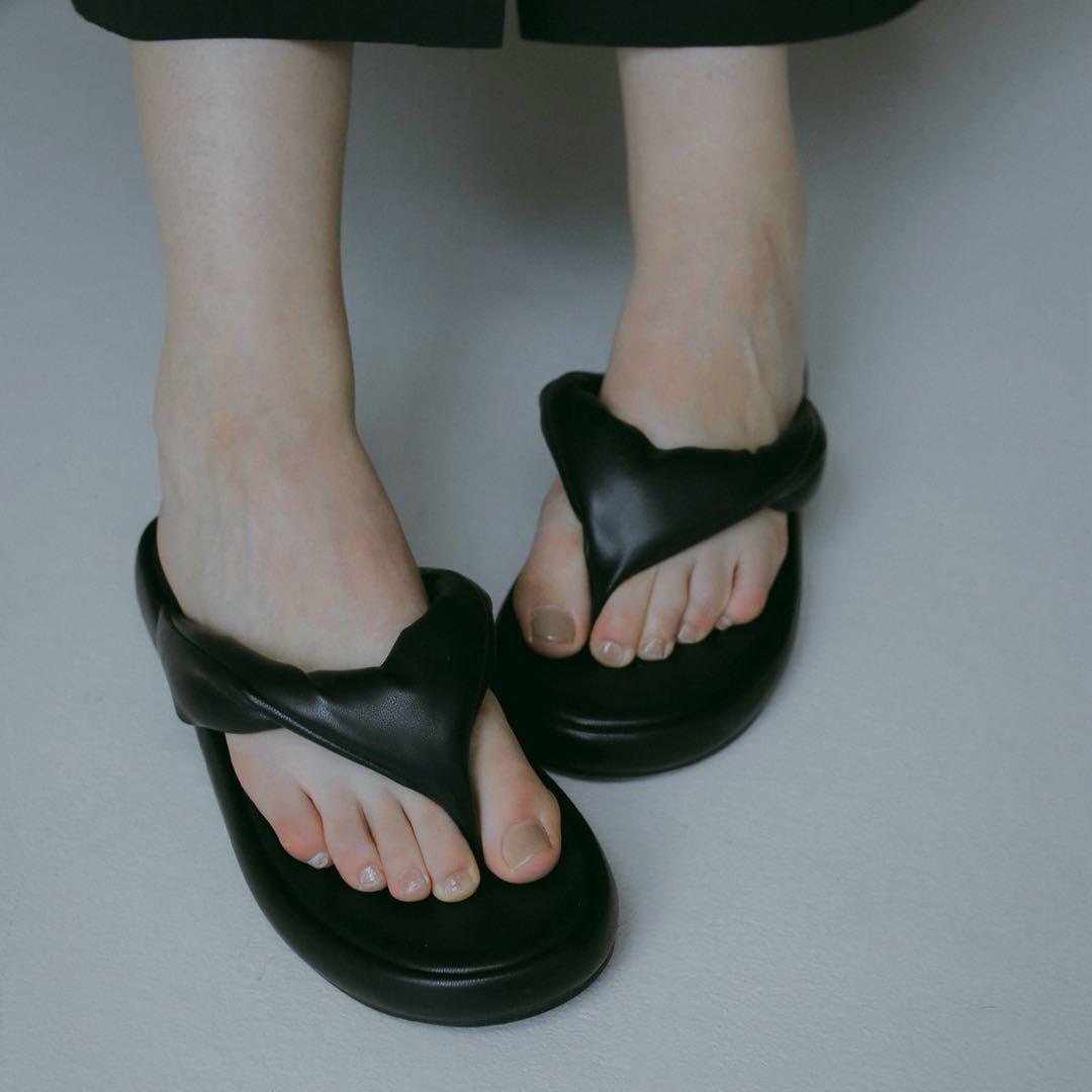 MANOF PADDED TWIST SANDAL