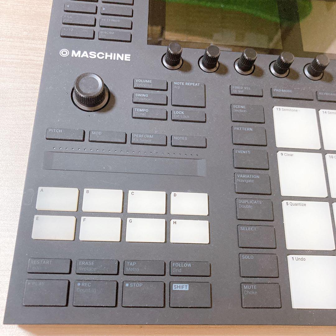 Native Instruments MASCHINE MK3 本体