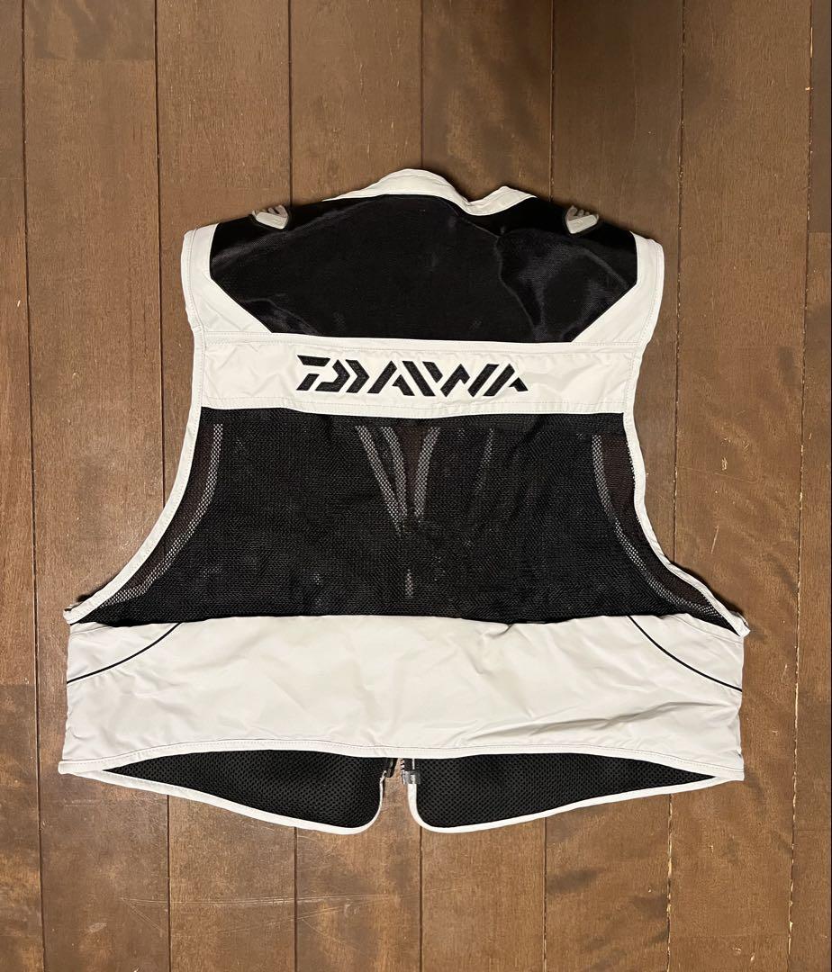 Daiwa ダイワ　DV-3023 ショートフィッシングベスト ライトグレー
