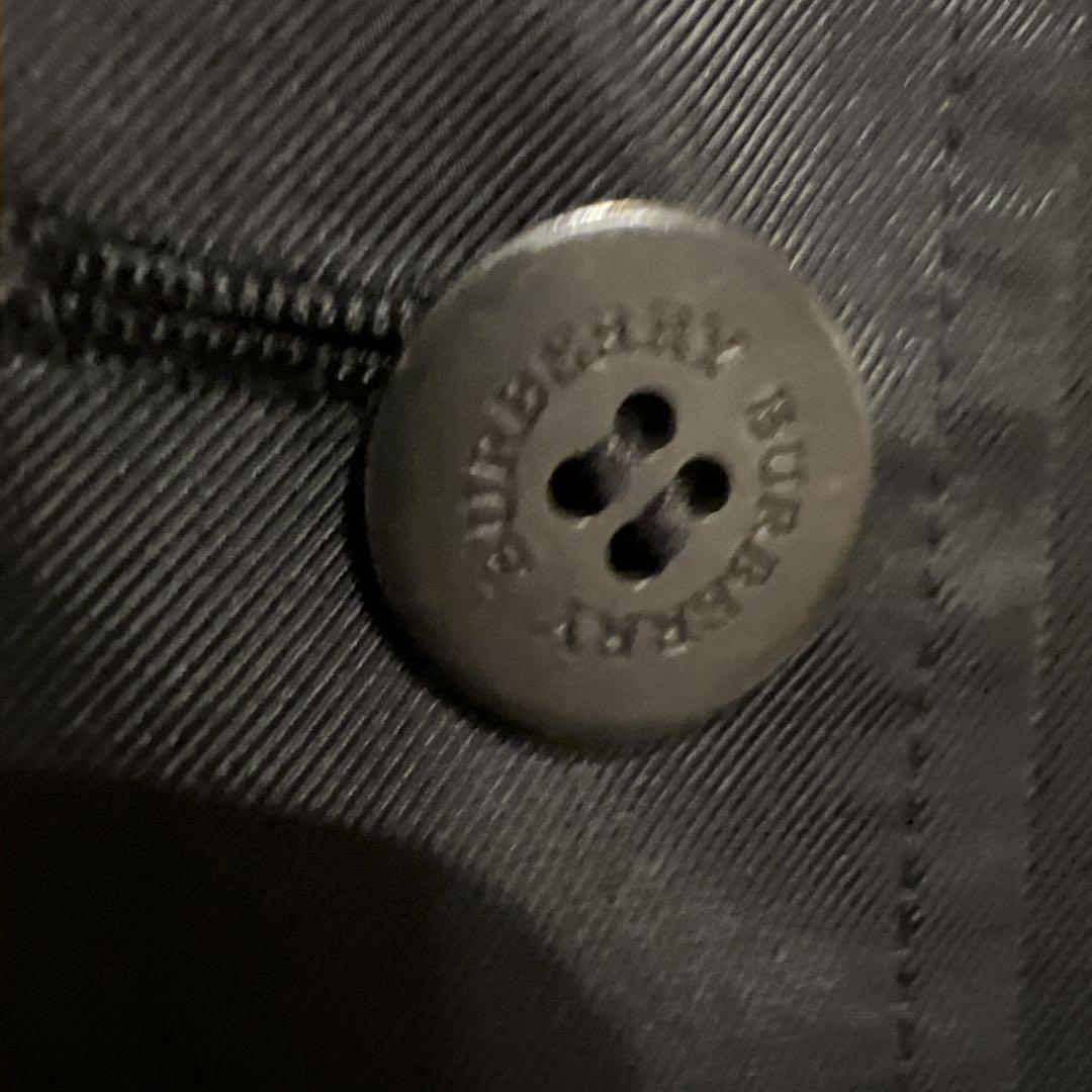 Burberry ブラック トレンチコート