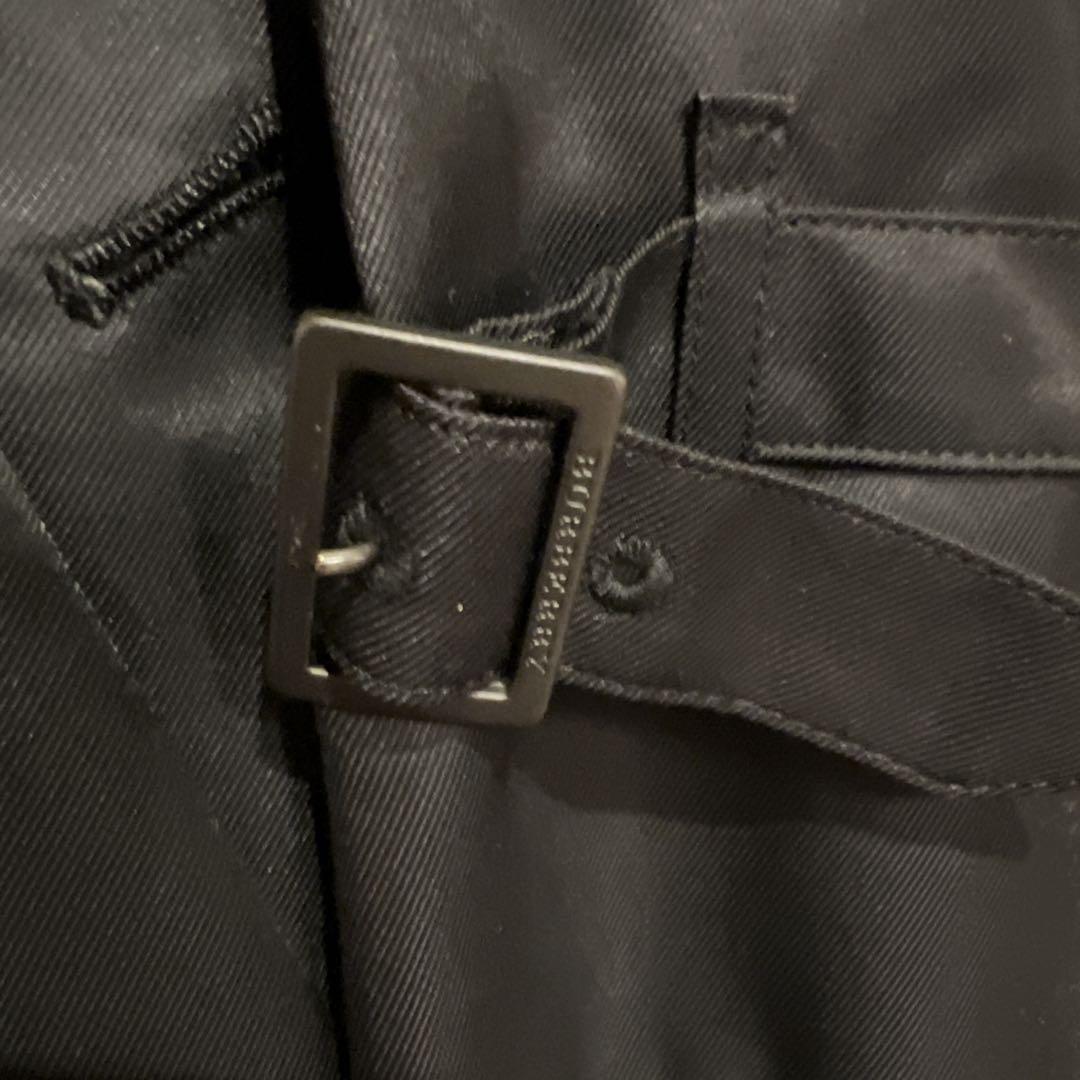 Burberry ブラック トレンチコート