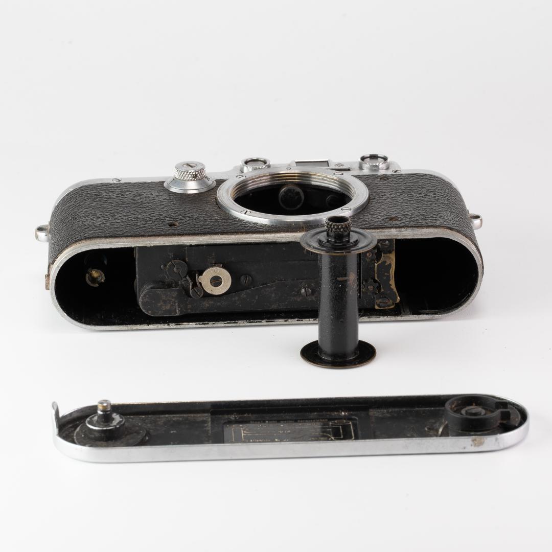 37%割引くらしを楽しむアイテム 格安出品!Leica Ⅲ フィルムカメラ ...