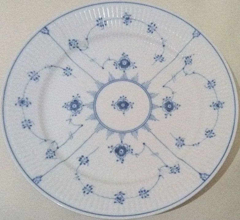 Royal Copenhagen 青い花柄皿 627 約27.4cm