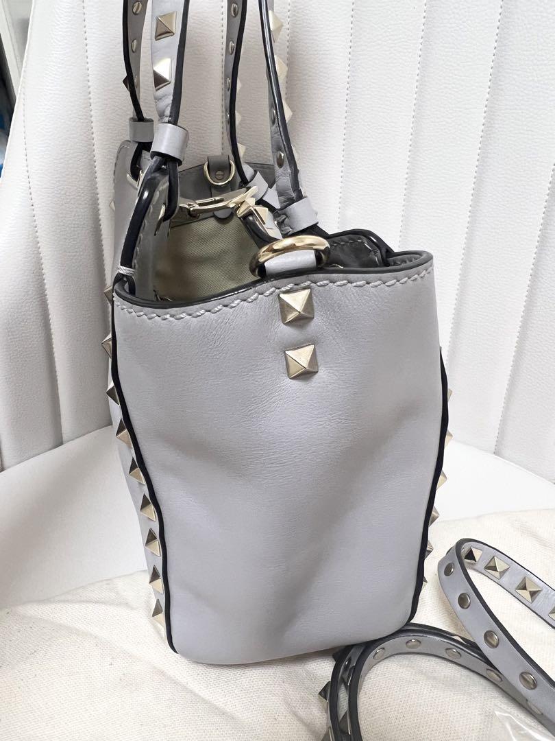 【FW25】VALENTINO バッグ ロックスタッズ ヴァレンティノ ガラヴァーニ ロックスタッズ ウィメンズ バッグ