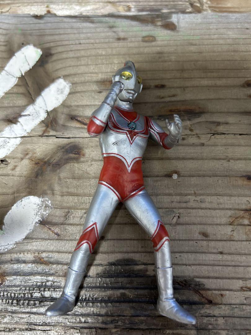 当時物　ウルトラマン　フィギュア 12,000円