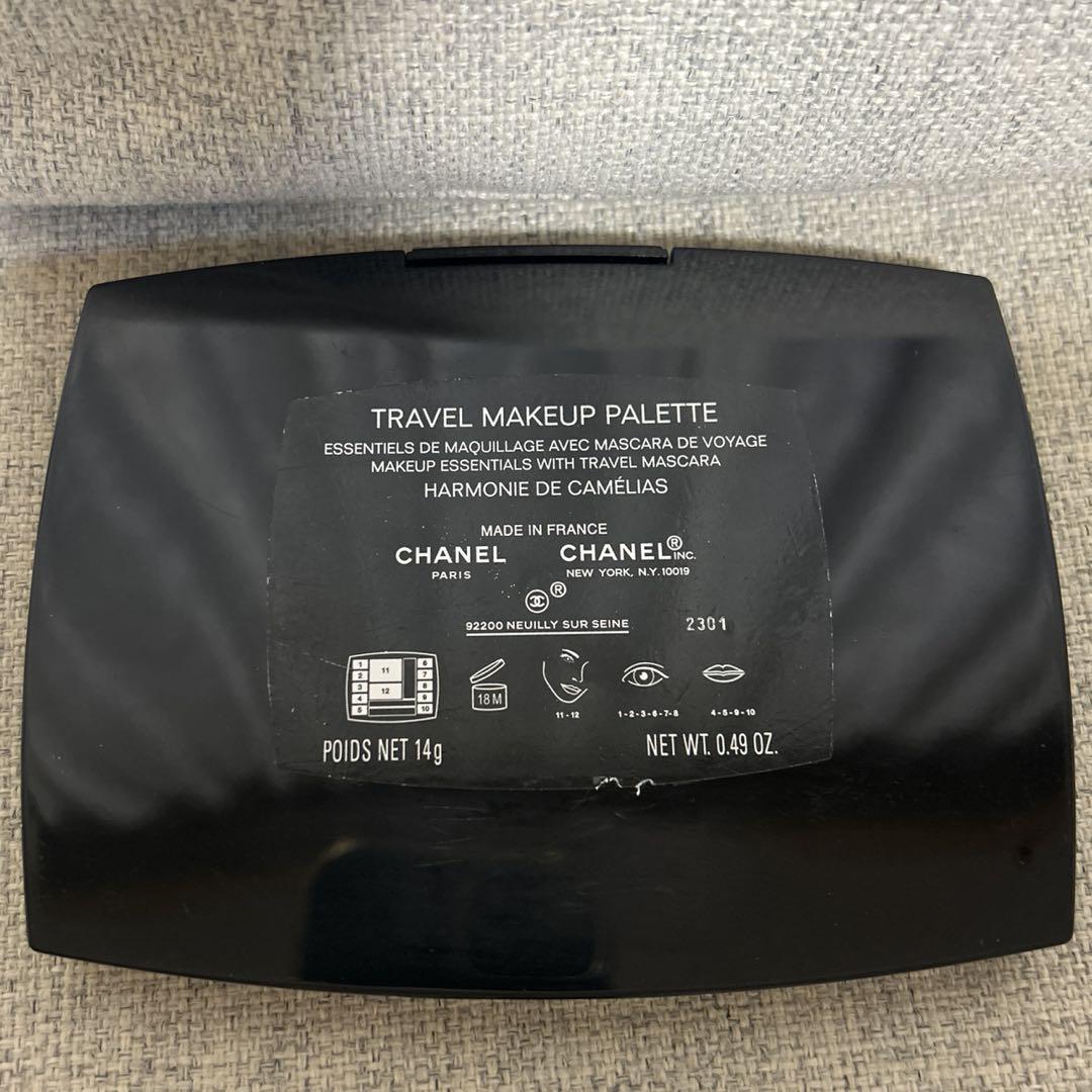 CHANEL アイシャドウ ブラシ付き