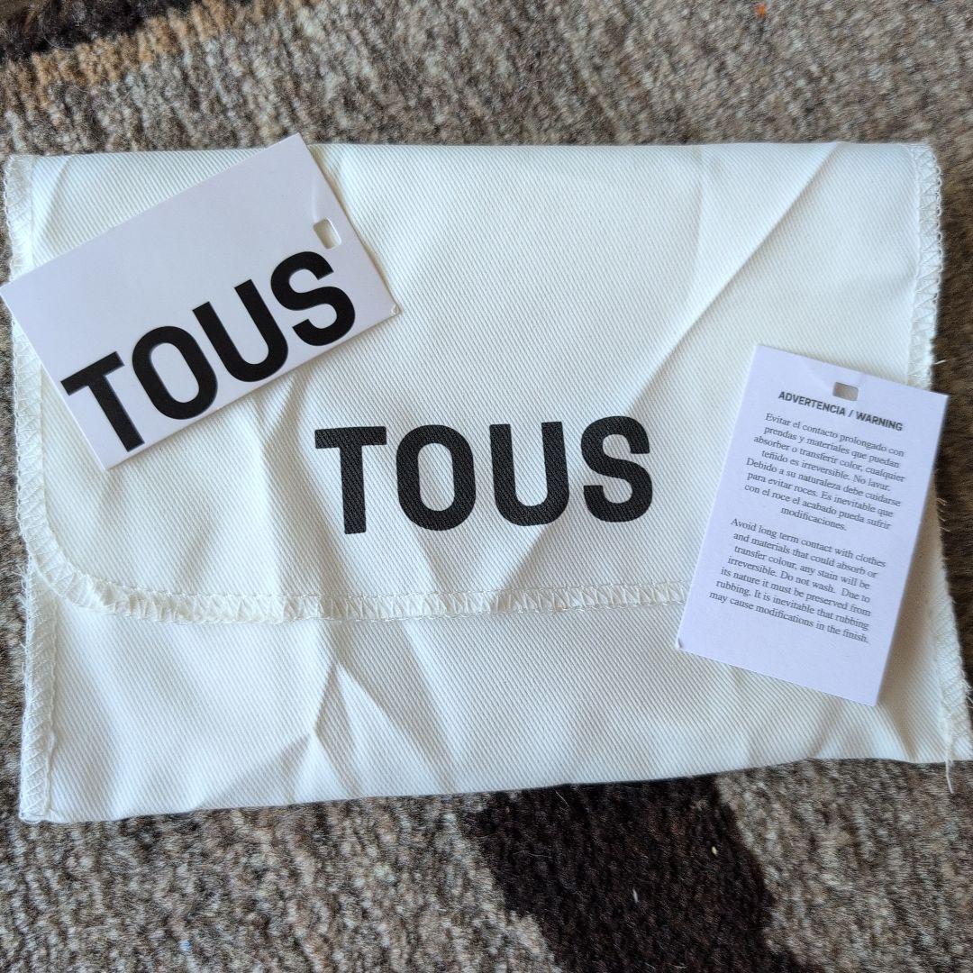 ブランド品 通販サイト 国内未発売 TOUSトウス 赤 くまさん コインケース 小物