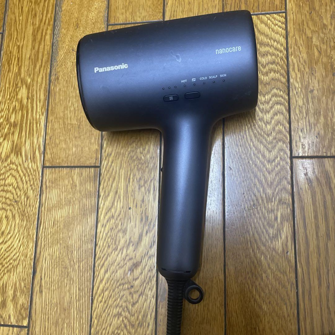 壊れていますPanasonic ナノケア ドライヤー EH-NA0J ブラック