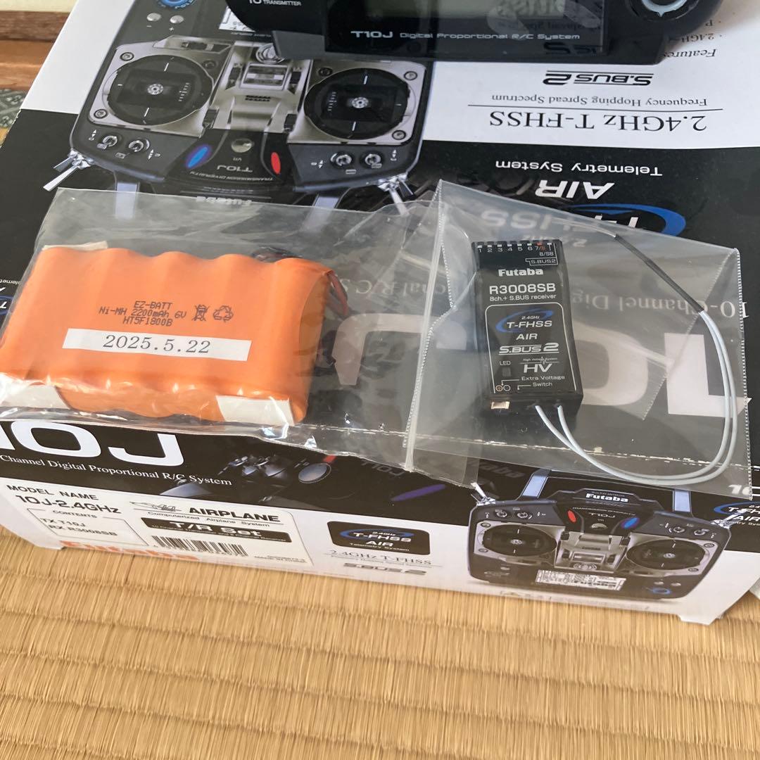 (値下げ)フタバ 10J 10cH 空用プロポ (値下げ)フタバ 10J 10cH 空用プロポ