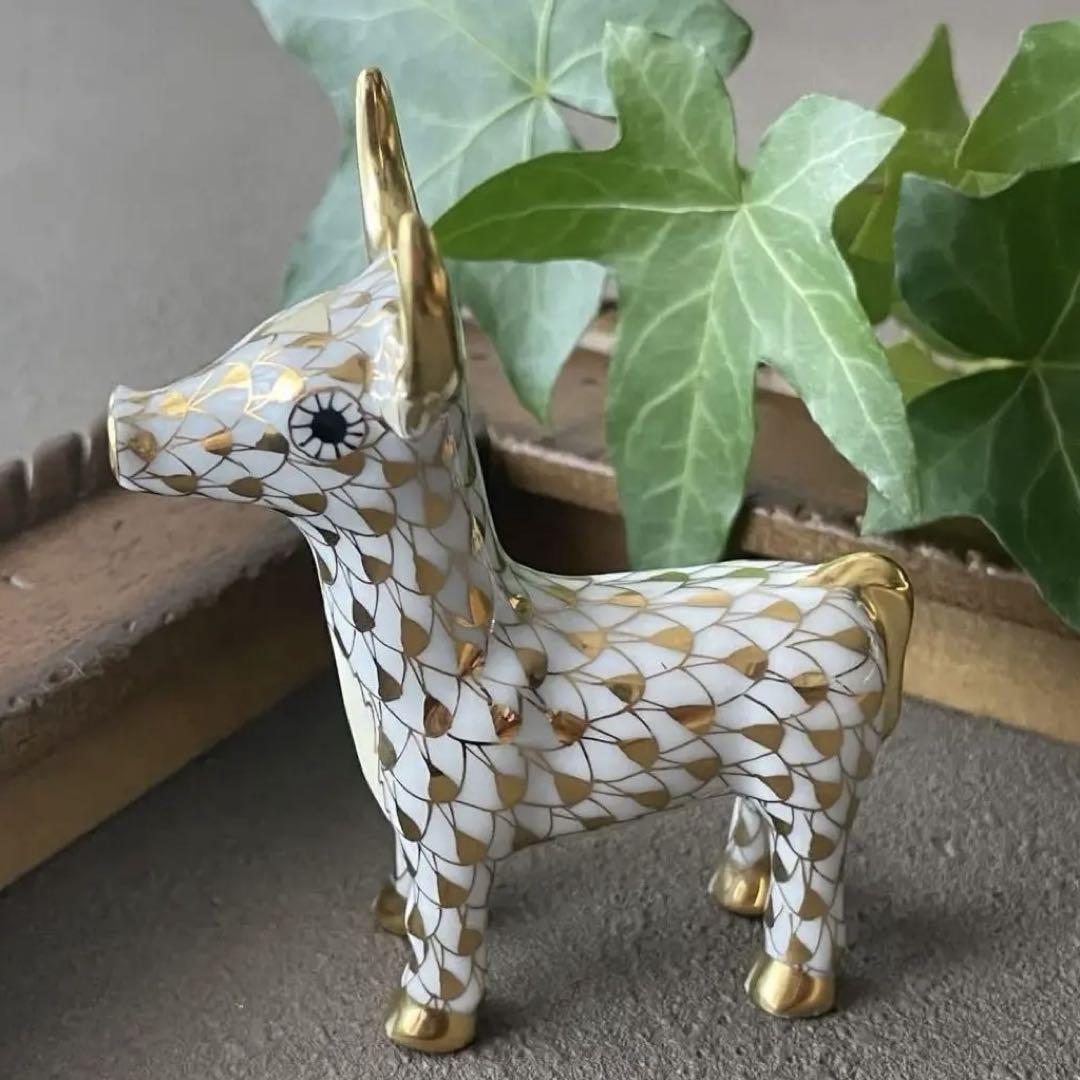 ✿ HEREND