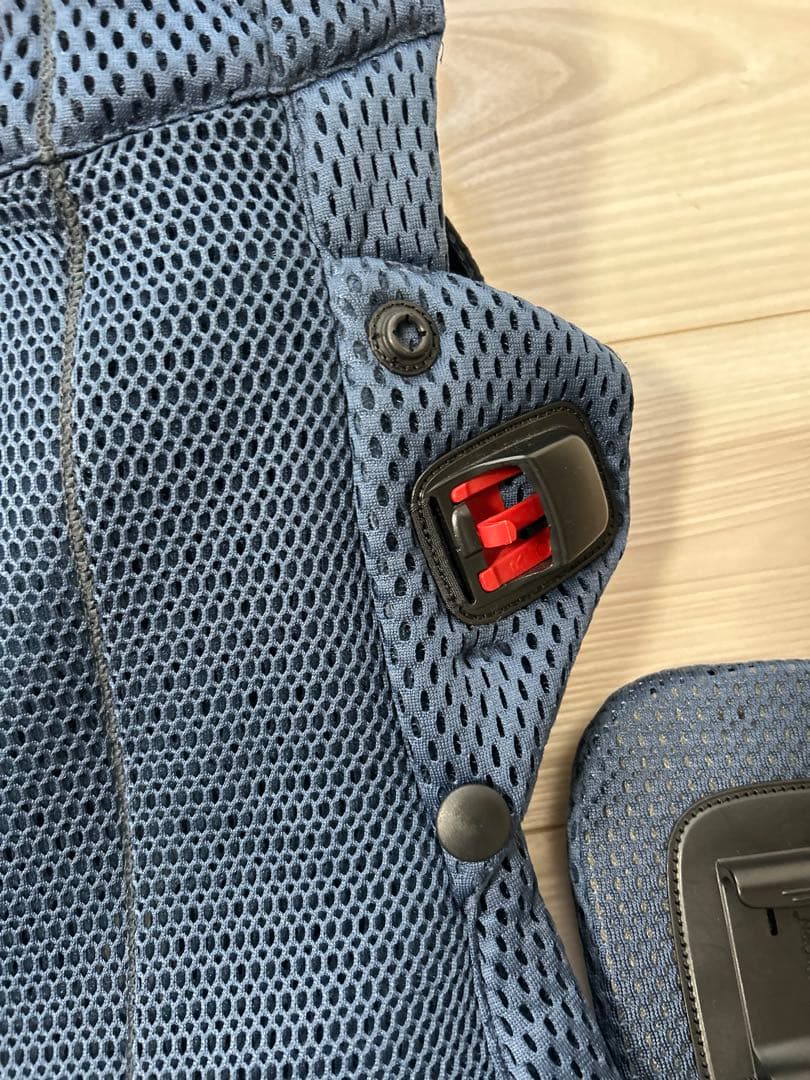 BABYBJÖRNベビービョルンハーモニー抱っこ紐