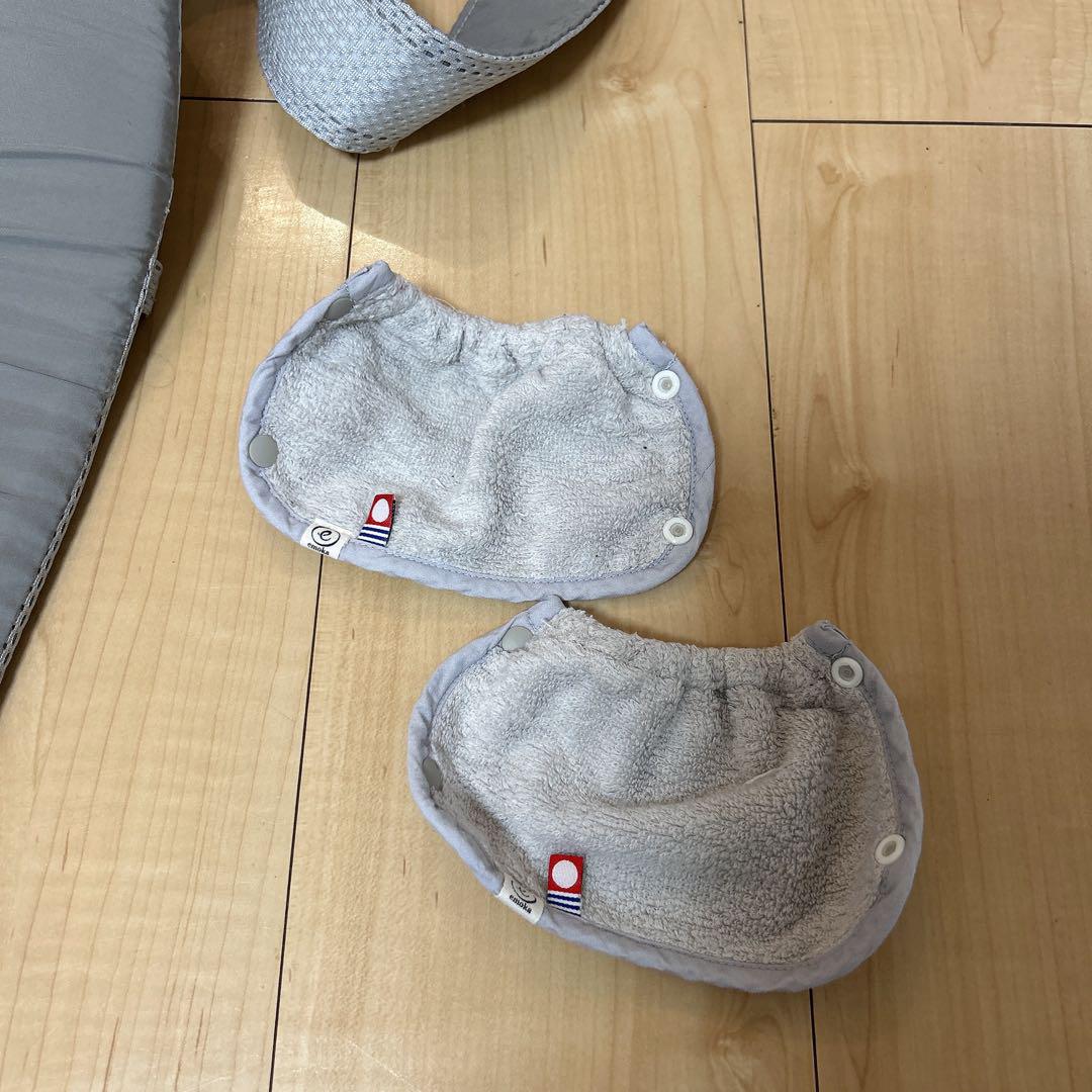 ベビービョルン 抱っこ紐 ONEKAI Air（ワンカイ エアー）　シルバー