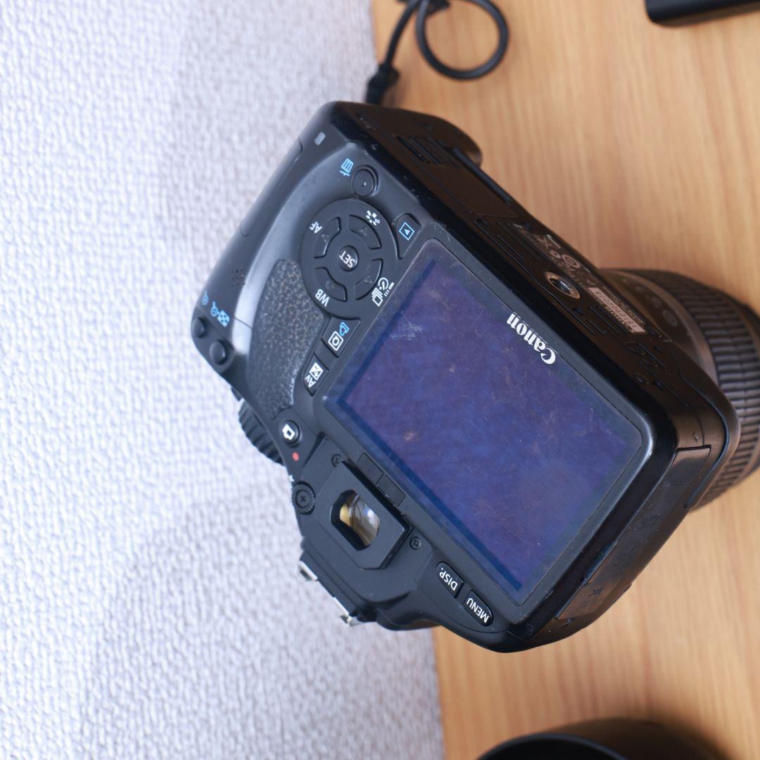 スマホ転送可　Canon Kiss X4 一眼レフデジタルカメラ　レンズ2本等付