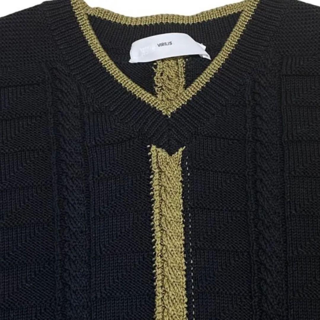 新品★ トーガビリリース ★ コットン Ｖネック にニット ストライプ