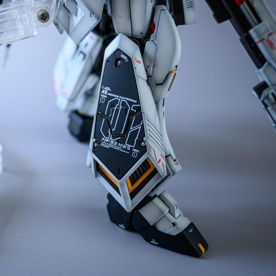 RG νガンダム (HWS拡張セット)【塗装・完成済みガンプラ】