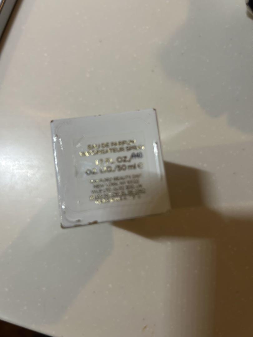 TOMFORD SOLEIL BLANC ソレイユブラン　香水