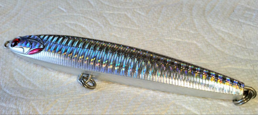 マングローブスタジオ ソルアズーラ アトゥーラ　 Mahiペン