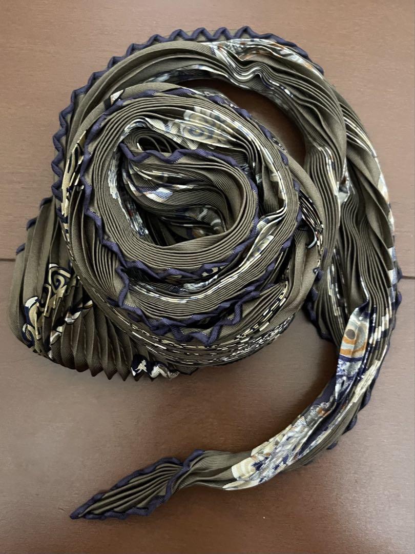 未使用品HERMES シプリーツスカーフ
