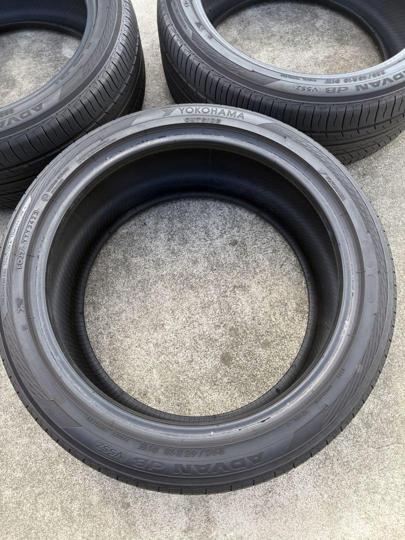 送料込！23年製！ヨコハマADVANdBV552 225/45-r18 3本 - メルカリ