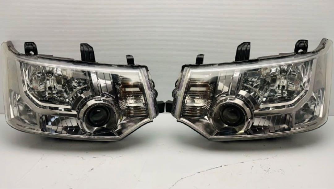 【SALE／55%OFF】 D:5 デリカ 三菱 /CV5W 100-87918 ヘッドライトセット HID パーツ