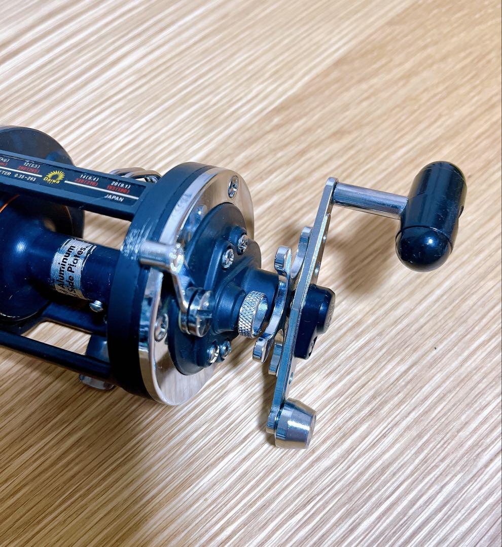 美品　Daiwa Sealine 27H ダイワ シーライン 手動 両軸リール