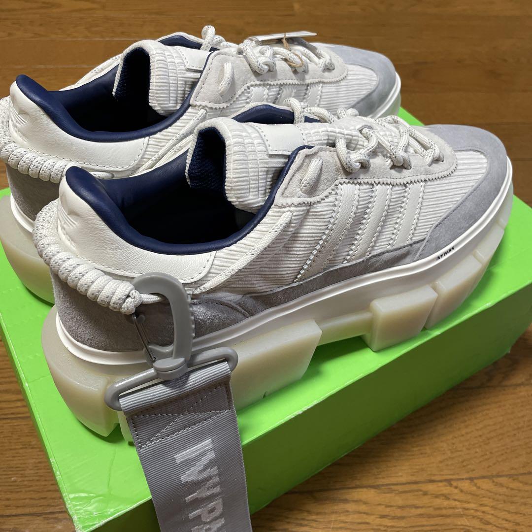 adidas Ivy Park 厚底スニーカー 希少