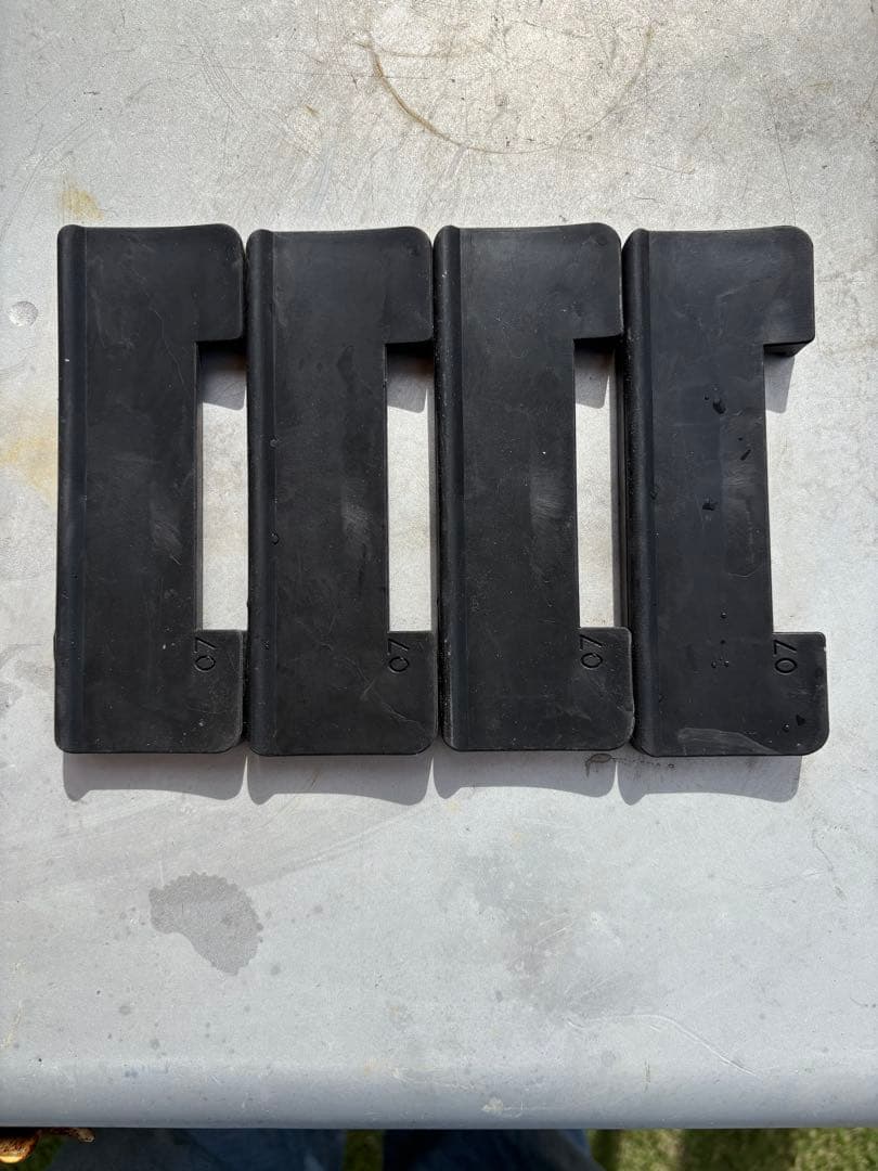 ハイラックスサーフ185用 ルーフキャリアマウント