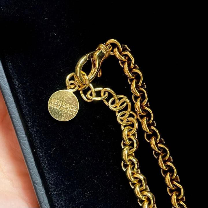 ラッピング無料】 ヴェルサーチ ネックレス アイコンメデューサ