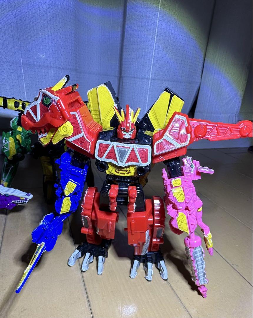 ミニプラ 獣電戦隊キョウリュウジャー