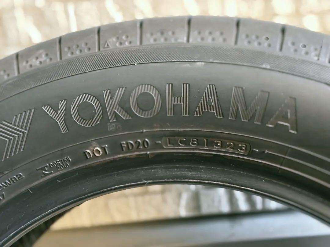 ①【バリ溝・国産】205/60R16 ヨコハマ BluEarth-GT AE51