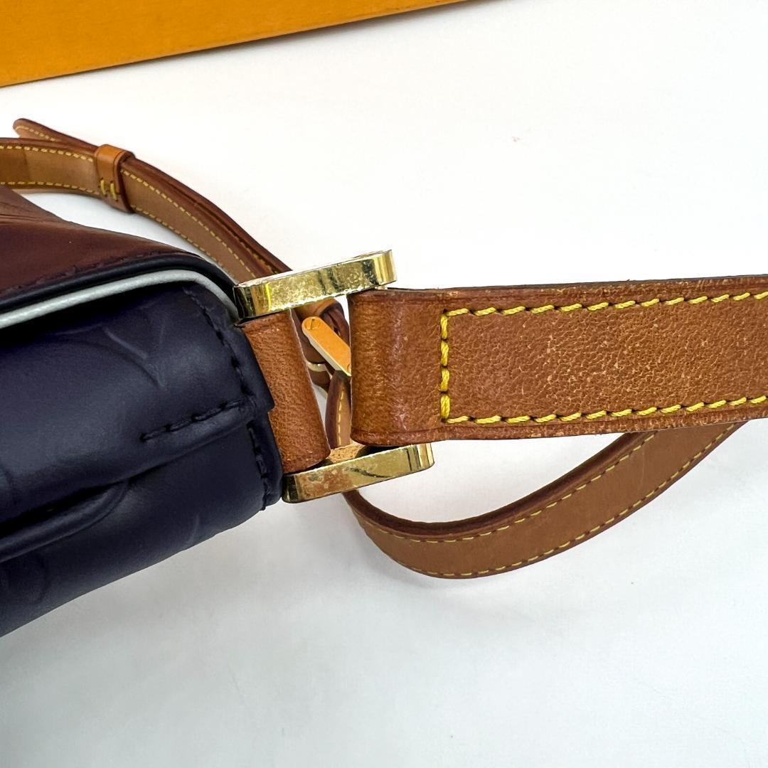 限定価格　極美品　ルイヴィトントンプソンストリート　ライン ショルダーバッグ