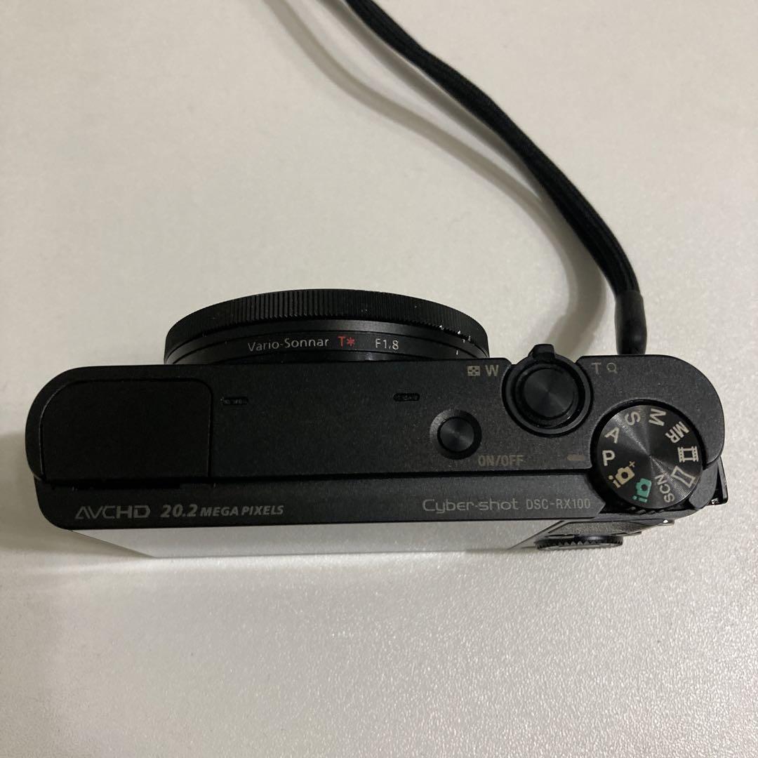 Sony Cyber-shot DSC-RX100 高級コンパクトデジタルカメラ