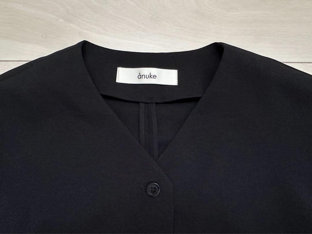 アンヌークanuke☆Vneck Compact Shirts、ブラック