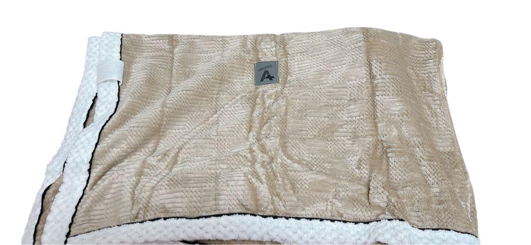 ブランケット フランネル 肌掛け 大判毛布 ベージュ 150✖️200