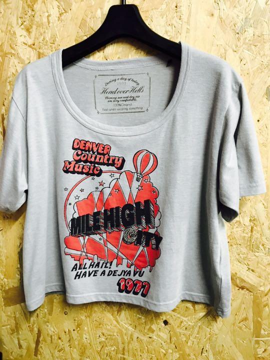 メルカリ 丈の短いtシャツ レディースm Tシャツ カットソー 半袖 袖なし 2 222 中古や未使用のフリマ