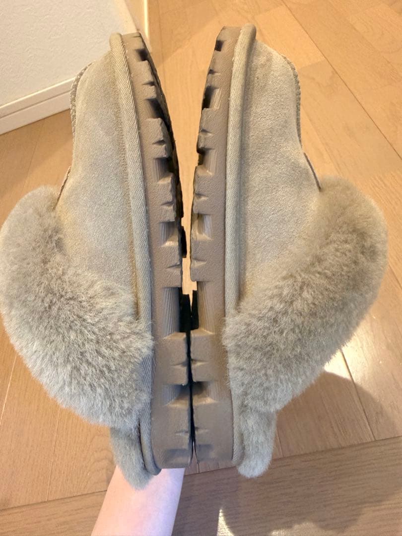 UGG アグ コケット US6 美品 スリッパ UGG アグ コケット US6 美品 スリッパ