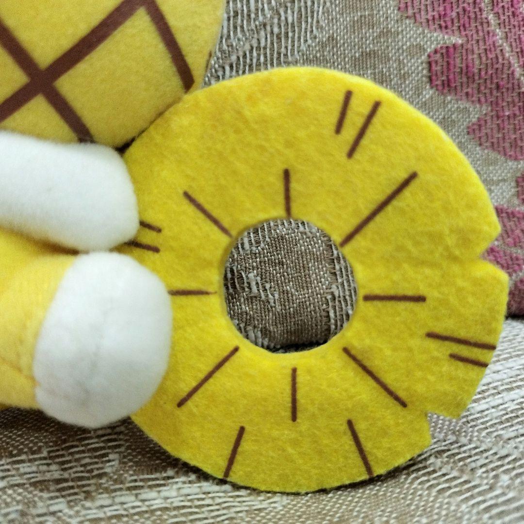 ハローキティ パイナップル ぬいぐるみ