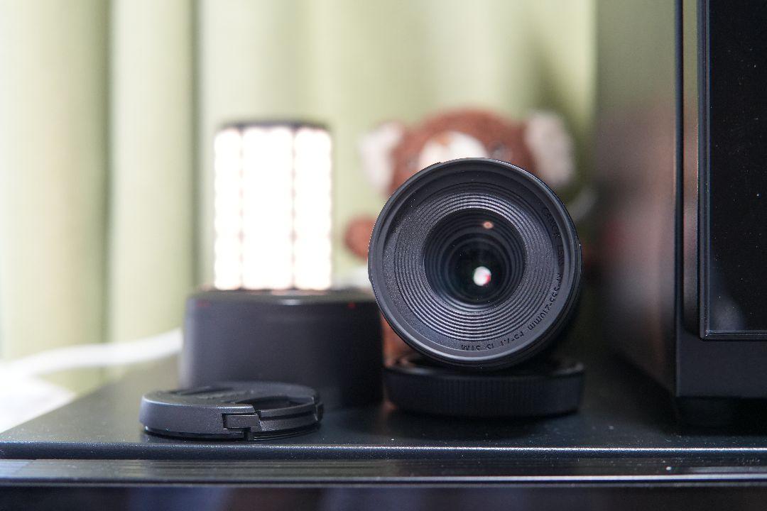Canon RF-S 55-210mm IS STM ズームレンズ