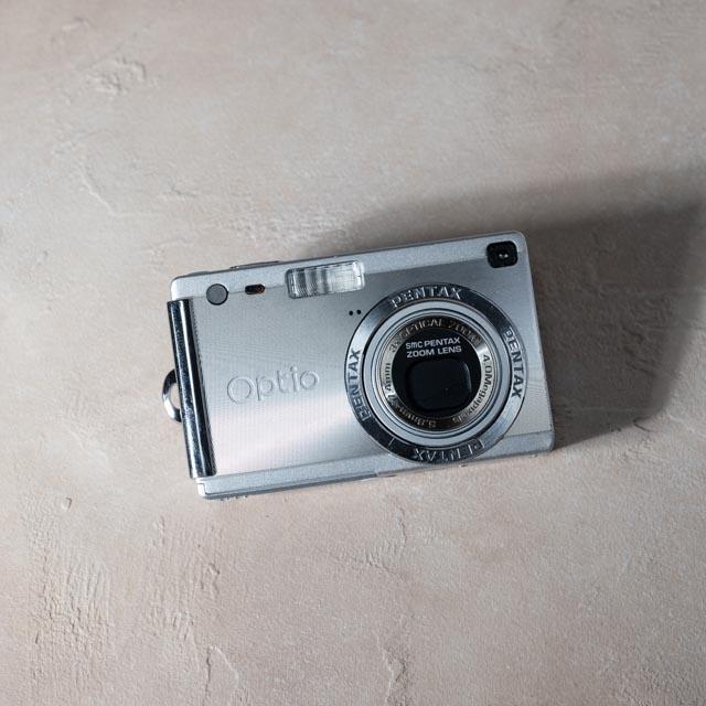 【可愛いオールドコンデジ】PENTAX optio S4i シルバー