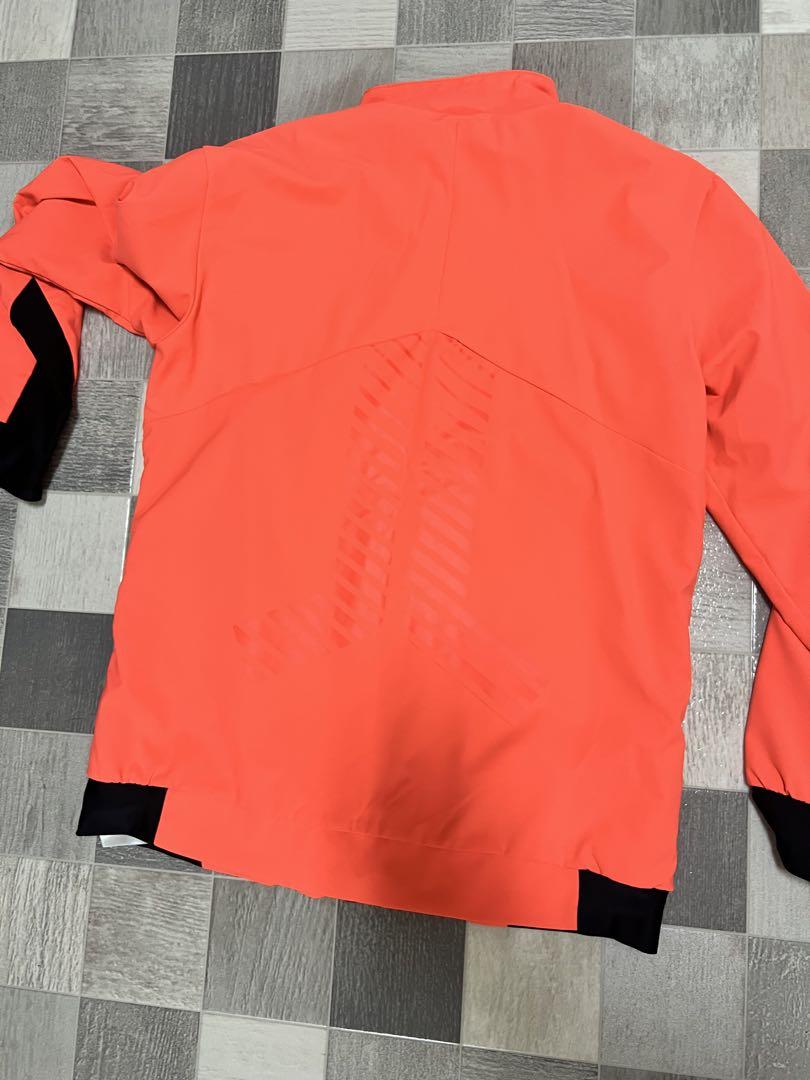 asicsジャージ