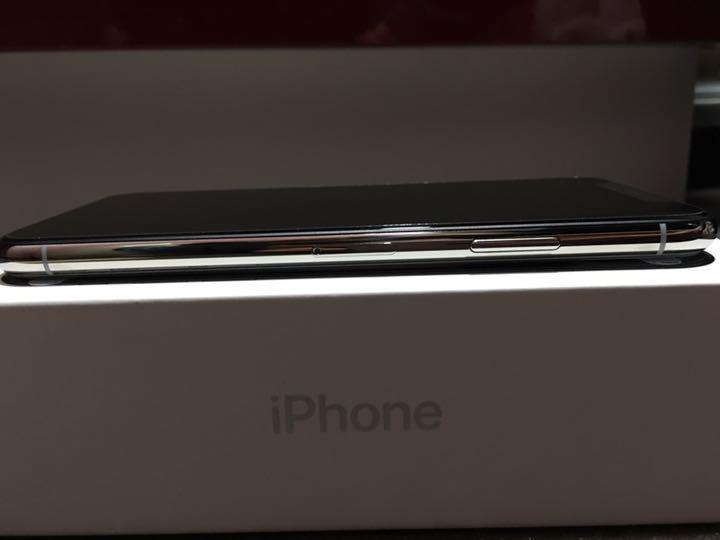 HOT低価 iPhoneX 256GB SIMフリー 新品同様 Ve6w5-m92273143297 総合1位